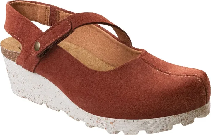 Prog Water Resistant Wedge Clog