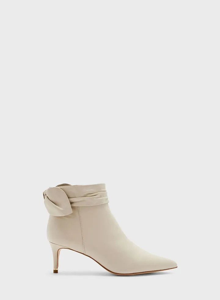 Yonas Ankle Boots