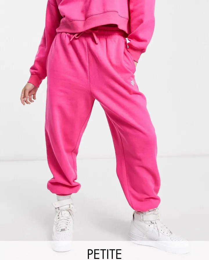 Miss Selfridge Petite lounge slim sweatpants with emb in pink