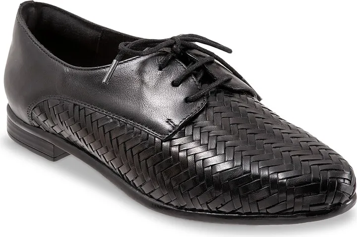 Trotters Lizzie Herringbone Oxford