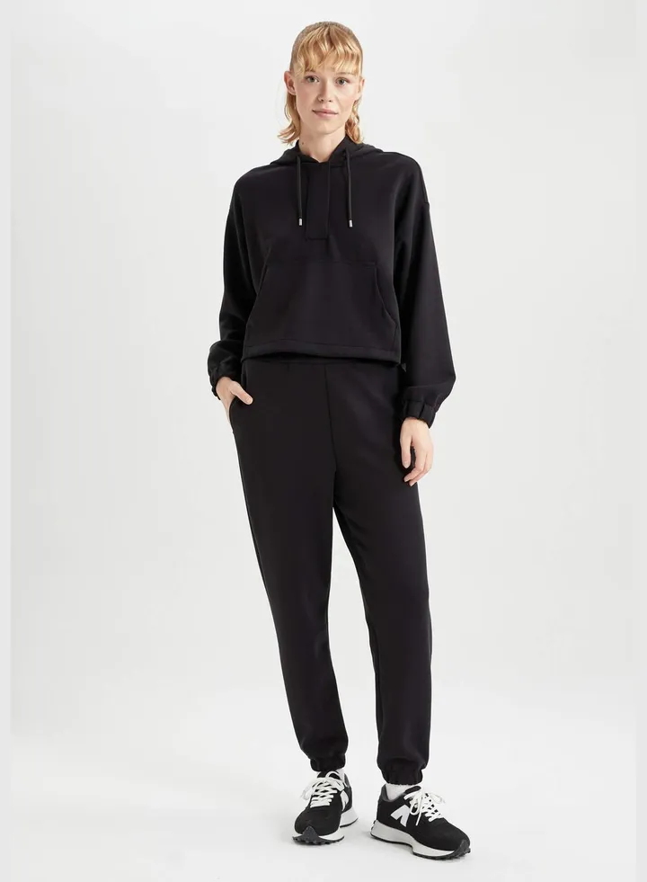 Woman Knitted Trousers