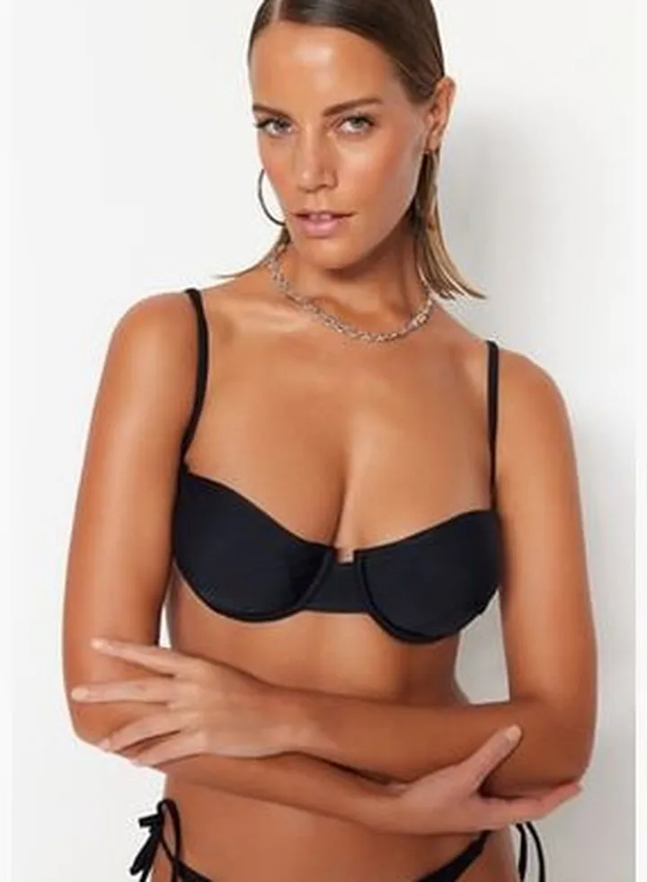 Black Underwire Bikini Top TBESS23BU00352