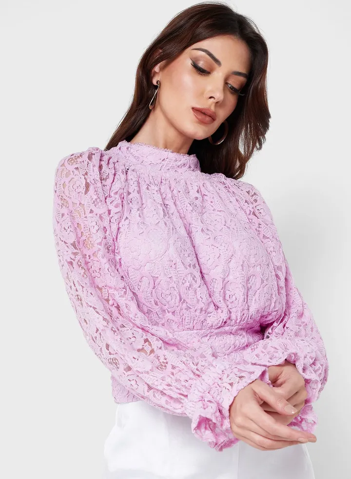 Lace Ruched Detail Top