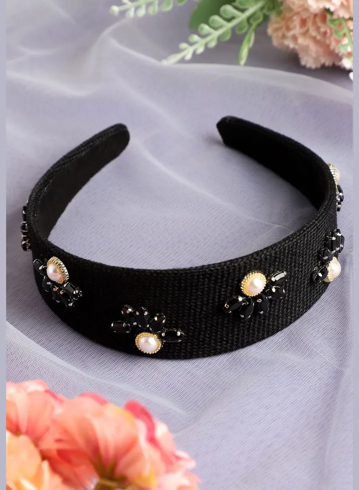 Trendy Pearls Western Wear Hair Band For Women