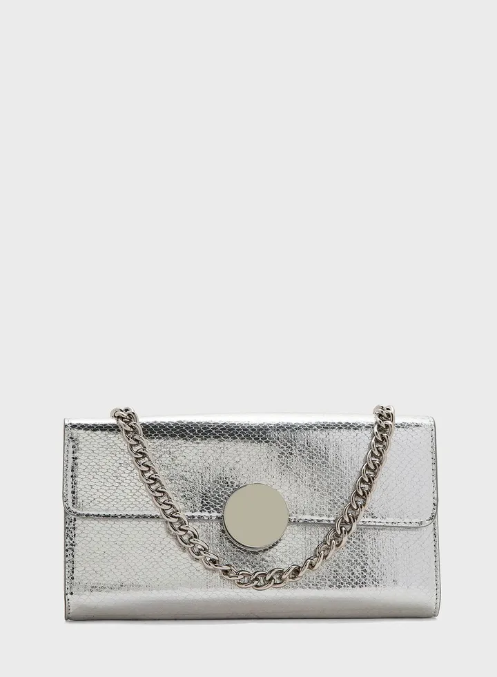 Chain Detail Crossbody Bag