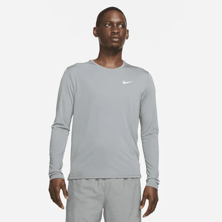 Nike Men's Dri-FIT Miler Long-Sleeve Running Top in Grey