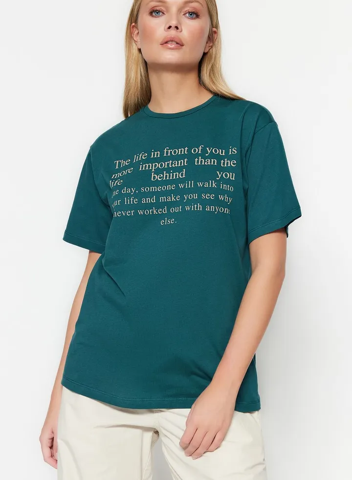 Crew Neck Graphic T-Shirt