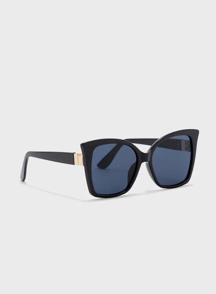 Oversized Cat Eye Sunglasses