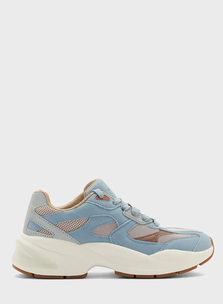 Mayana Low Top Sneakers