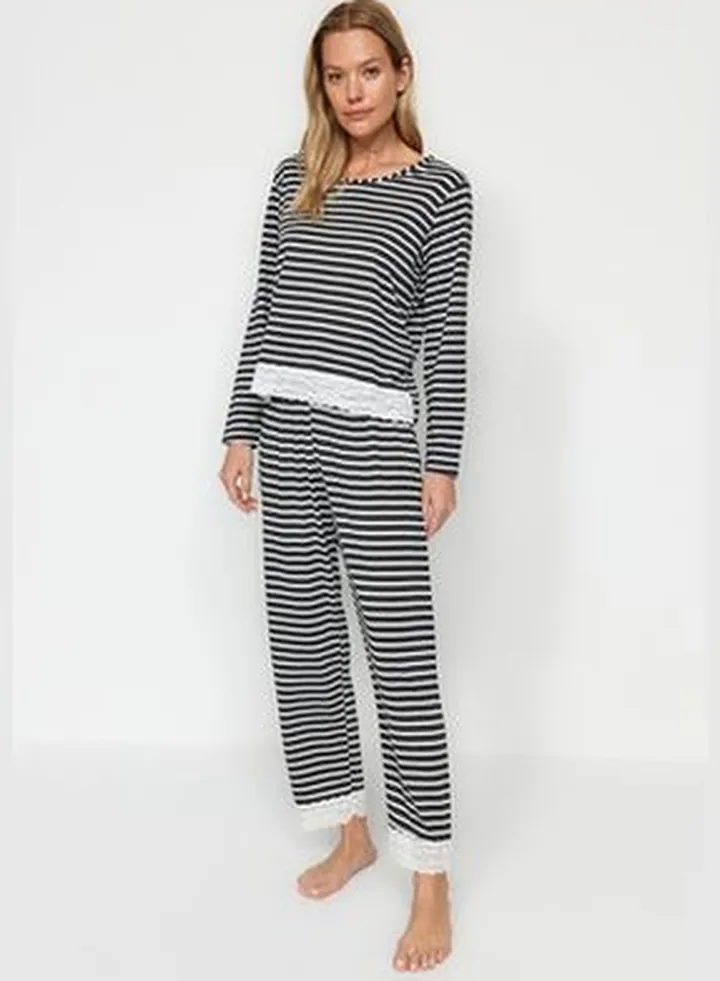Anthracite Stripe with Lace Detailed Tshirt-Pants, Knitted Pajamas Set THMAW24PT00183.
