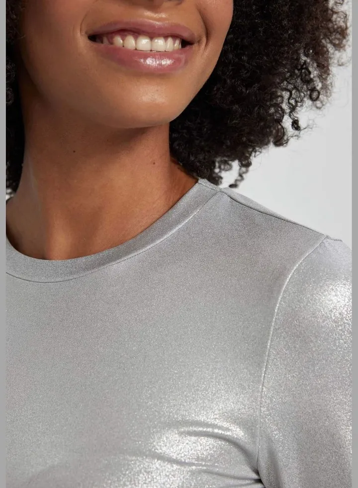 Woman Crew Neck Knitted Long Sleeve T-Shirt