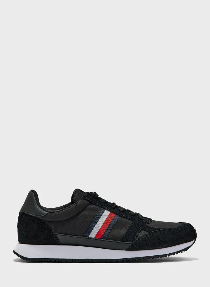 Casual Runner Low Top Sneakers