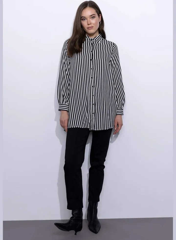 Woman Slim Fit Woven Trousers