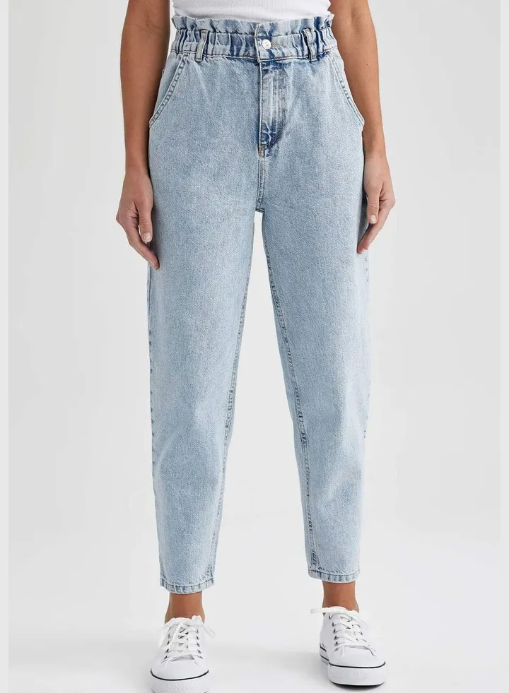 Woman Paperbag Denim Trousers