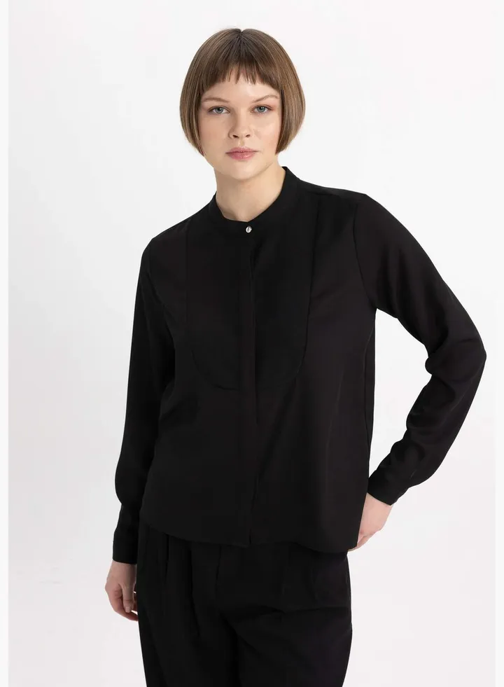 Woman Woven Long Sleeve Blouse