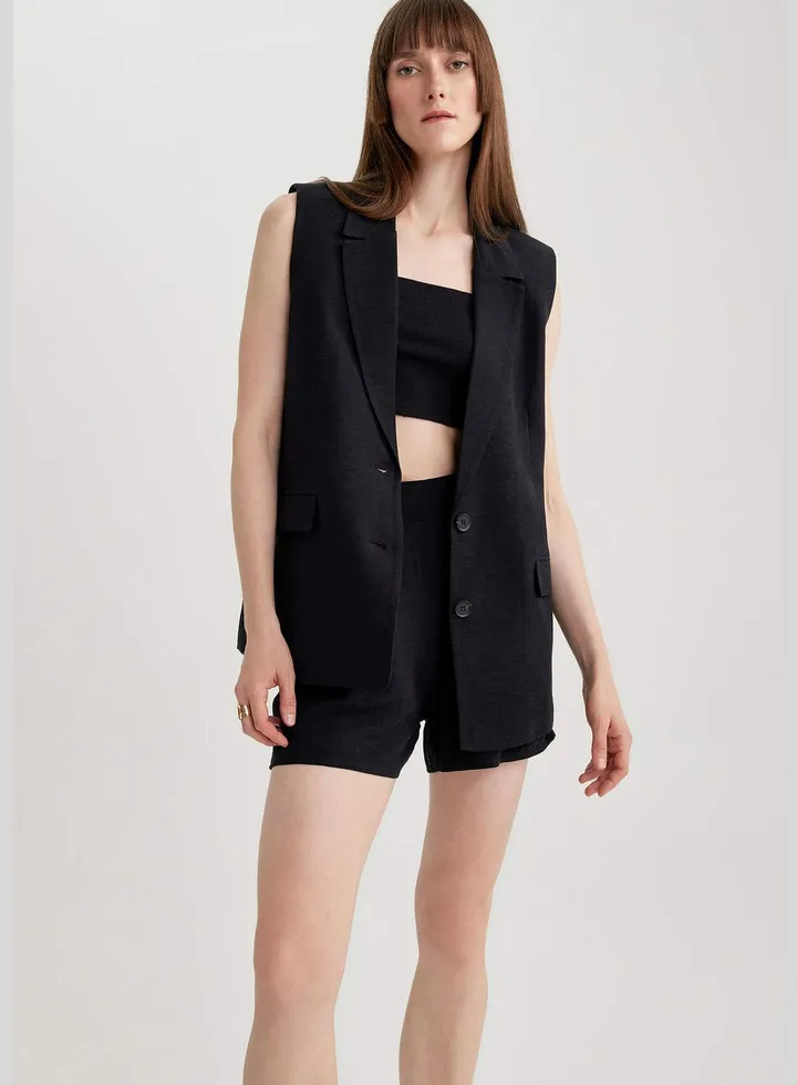 Woman Sleeveless Vest