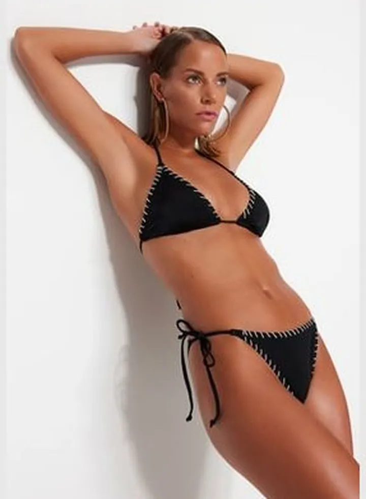 Black Embroidered High Leg Bikini Bottoms TBESS23BA00226