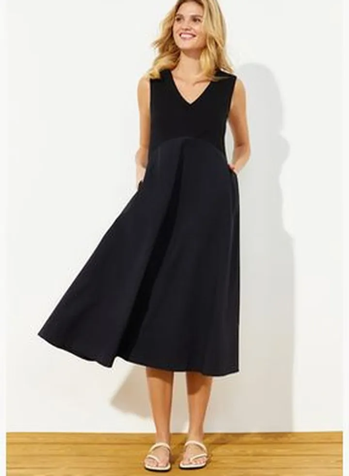 Black Waist Midi Knitted Fabric Detailed Woven Maxi Dress TWOSS24EL00153
