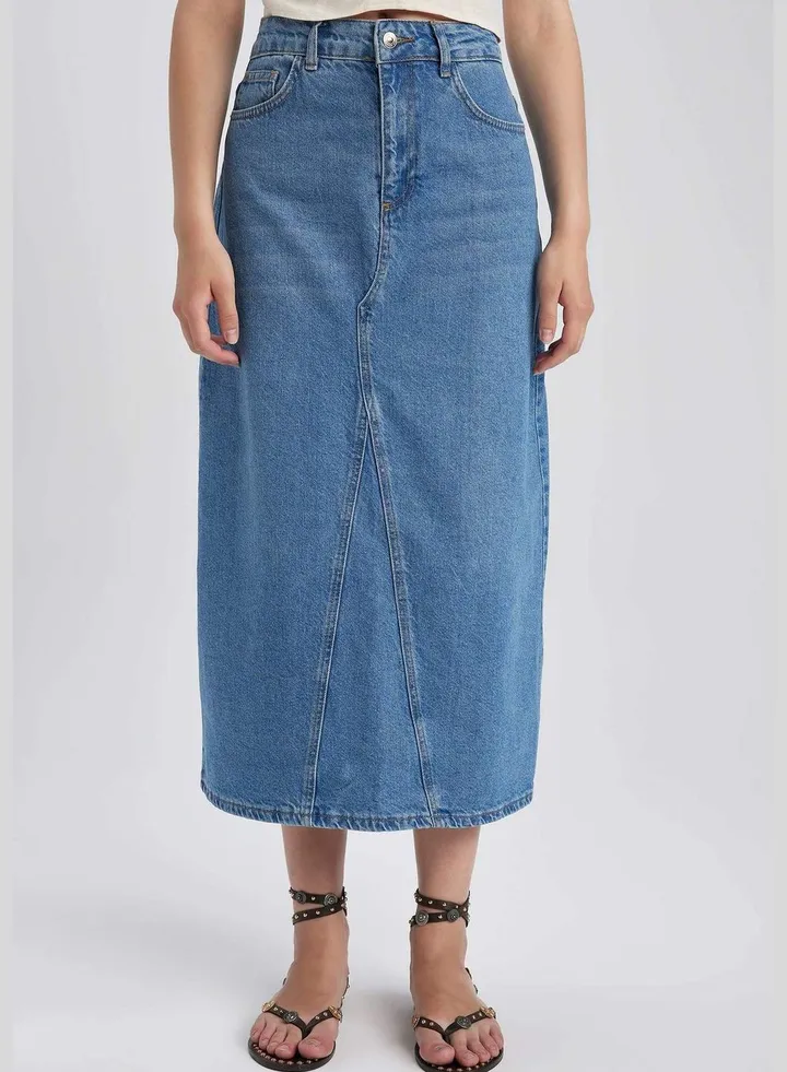 Woman Denim Skirt