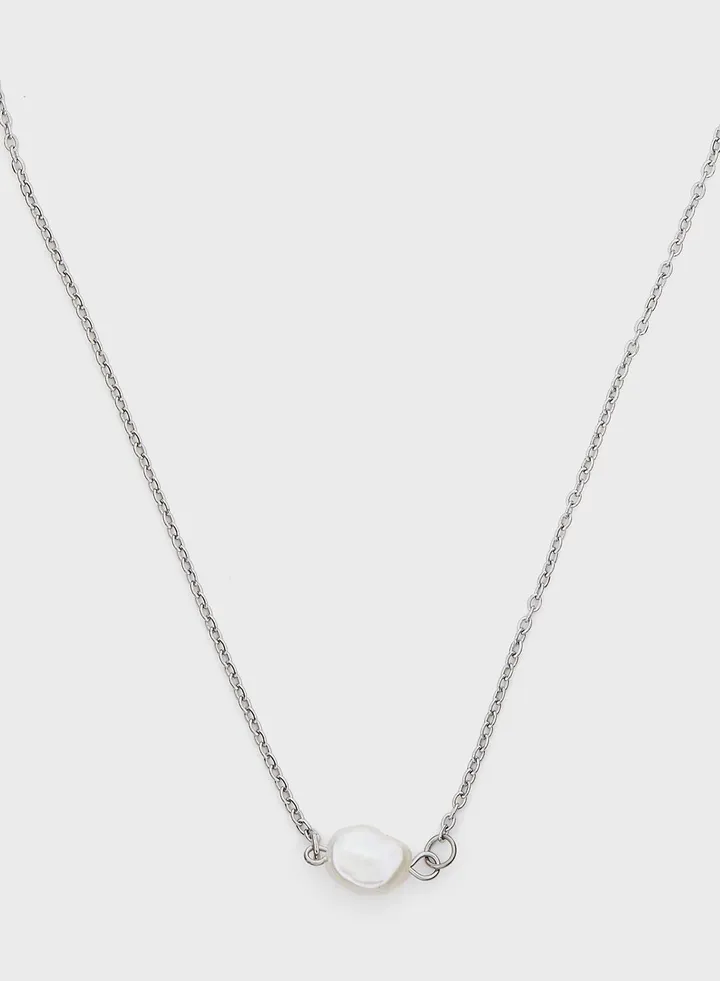 Perla Pearl Pendant Necklace