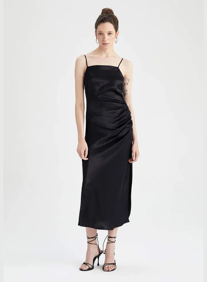 Woman Strappy Short Sleeve Woven Dress