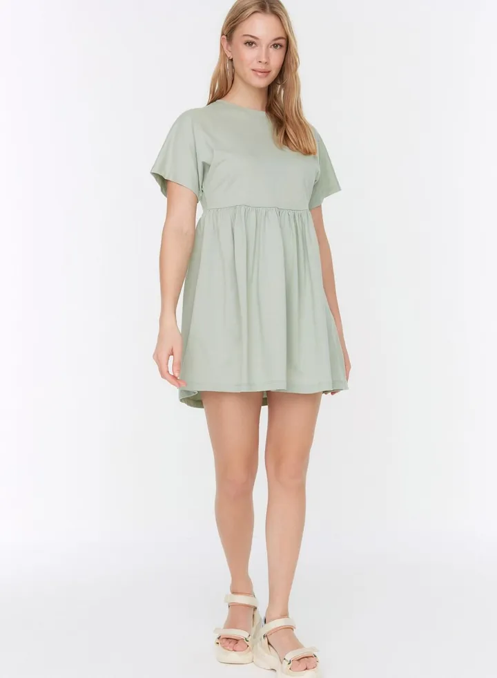 Pleat Detail Knitted Dress
