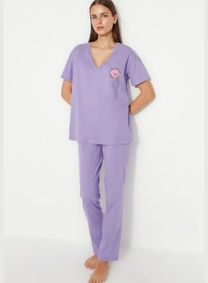 Lilac 100% Cotton Printed, Pocket Detailed, Wide Fit T-shirt-Pants, Knitted Pajamas Set.