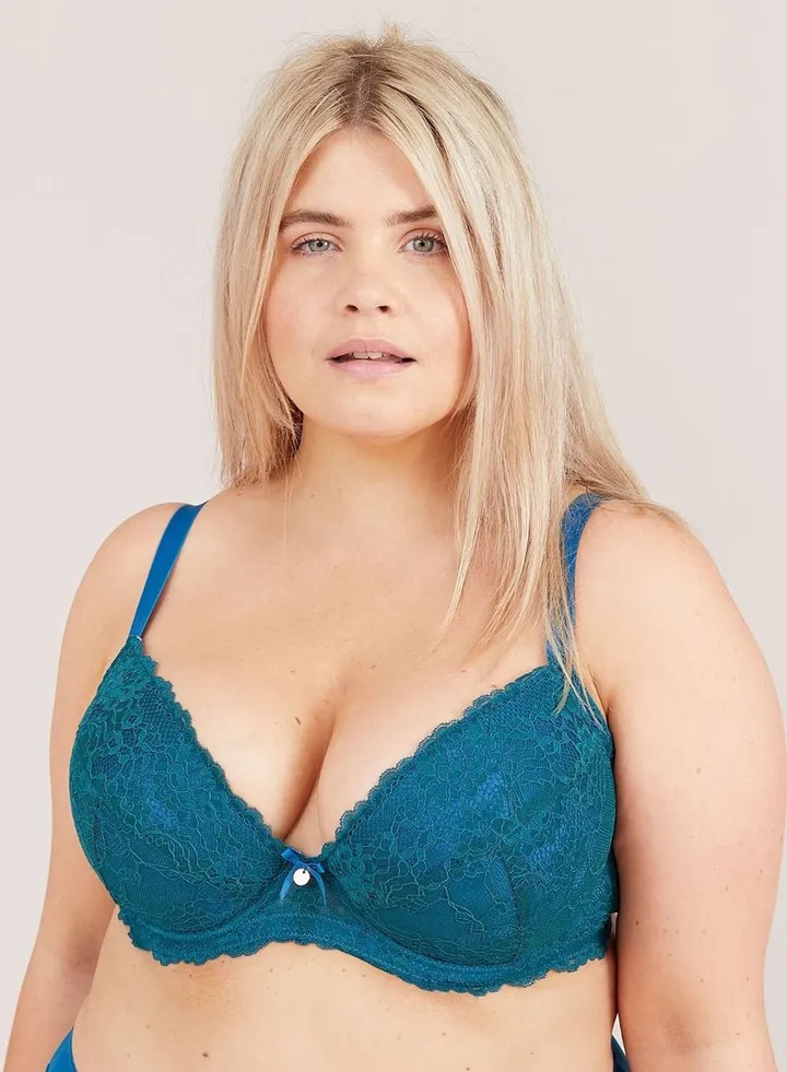 Lace Detail Padded Bra
