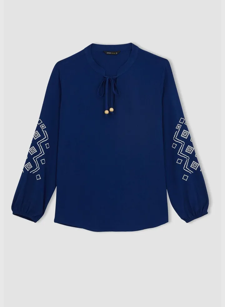 Woman Woven Long Sleeve Blouse