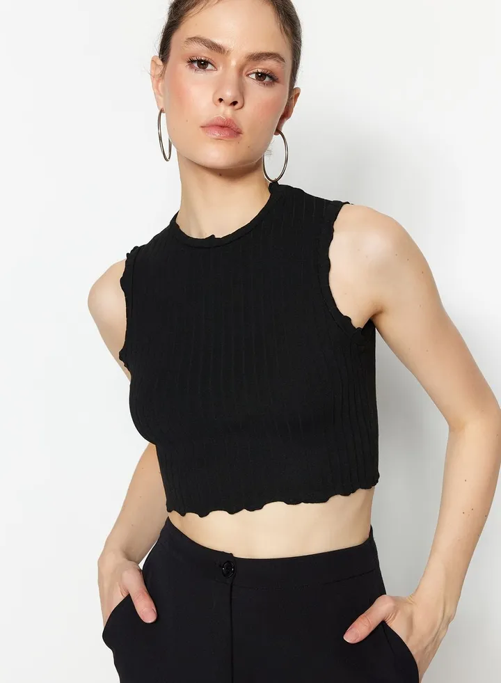Ribbed Crop Top