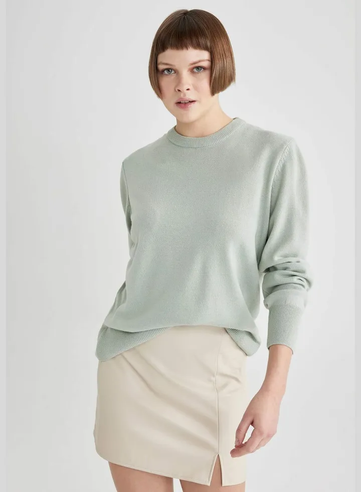 Woman Tricot Pullover Long Sleeve
