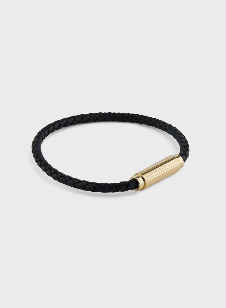 35000423 Bracelets