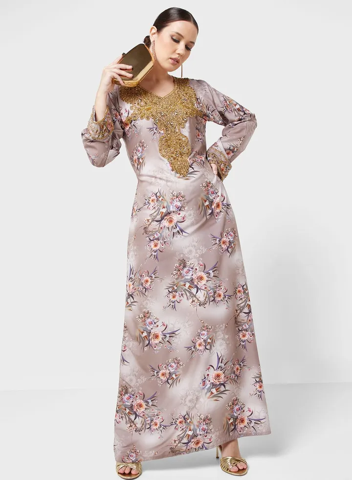 Embellished Crew Neck Jalabiya