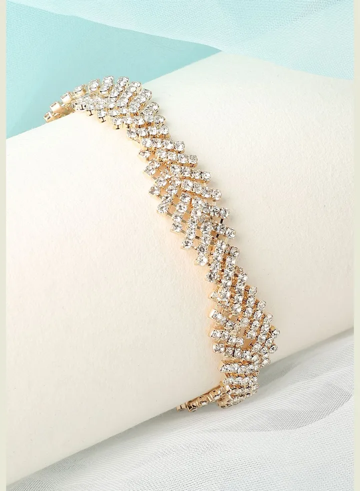 Gold Plated Designer Stone Party Bracelet For Women
