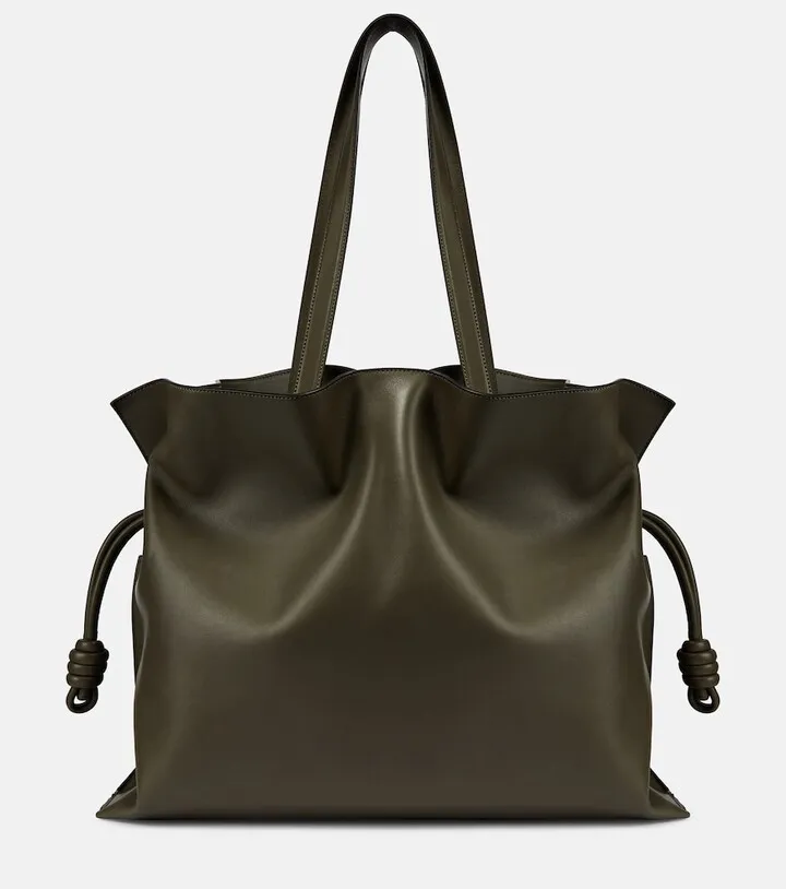 Flamenco XL leather shoulder bag