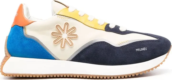 Logo-Patch Low-Top Sneakers