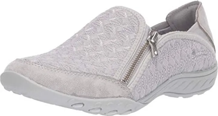 Skechers Women's Breathe Easy-Wise Words Sneaker