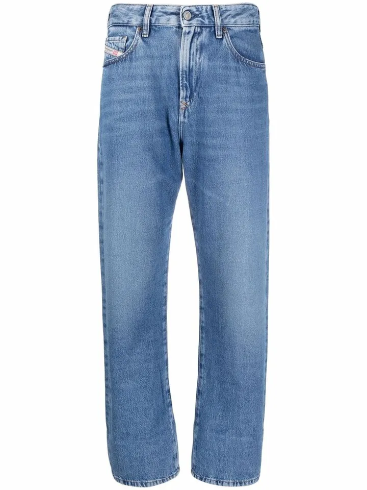 Cropped Boyfriend Jeans