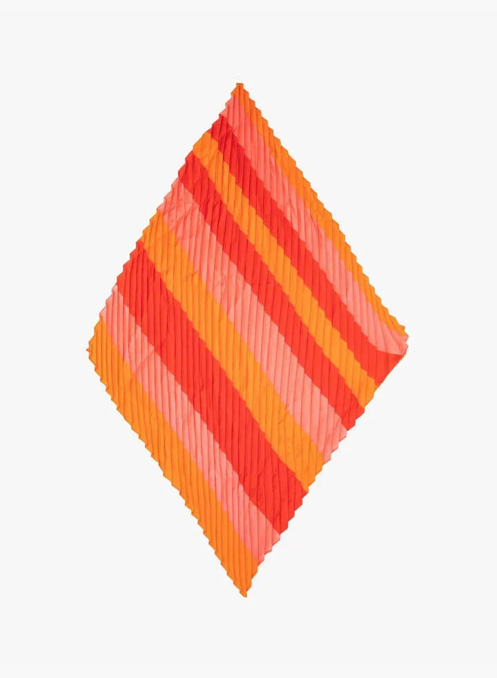 Patterned Pleated Shawl