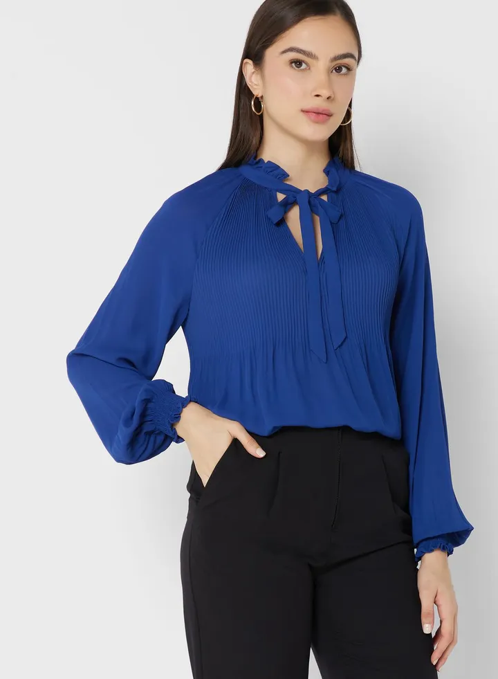 Tie Detail Puff Sleeve Top