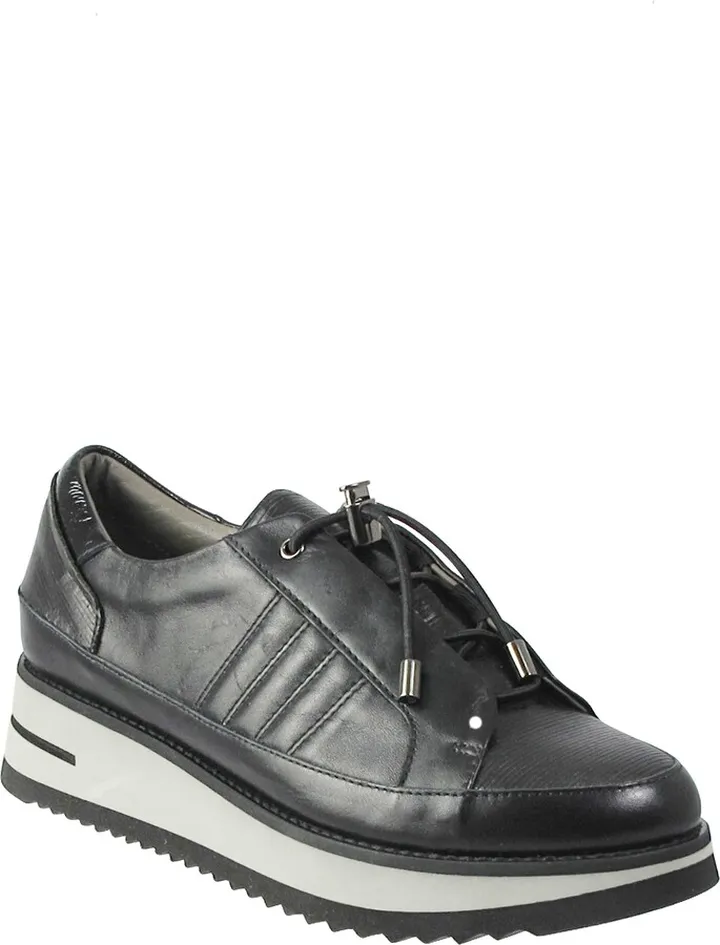Nylah Platform Sneaker