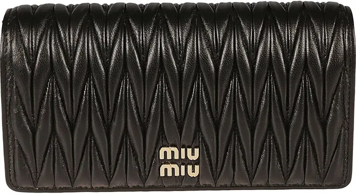 Matelassé Flap Shoulder Bag