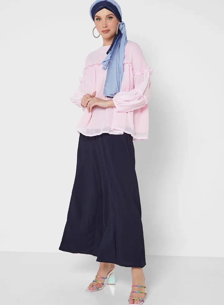 Pleat Detail Wide Leg Pants
