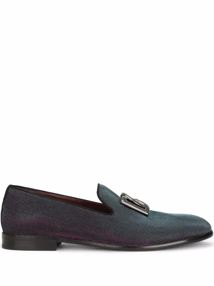 DG-plaque iridescent slippers