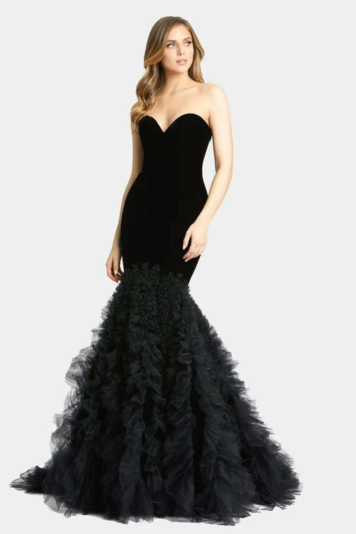 Sweatheart Neckline Mermaid Gown