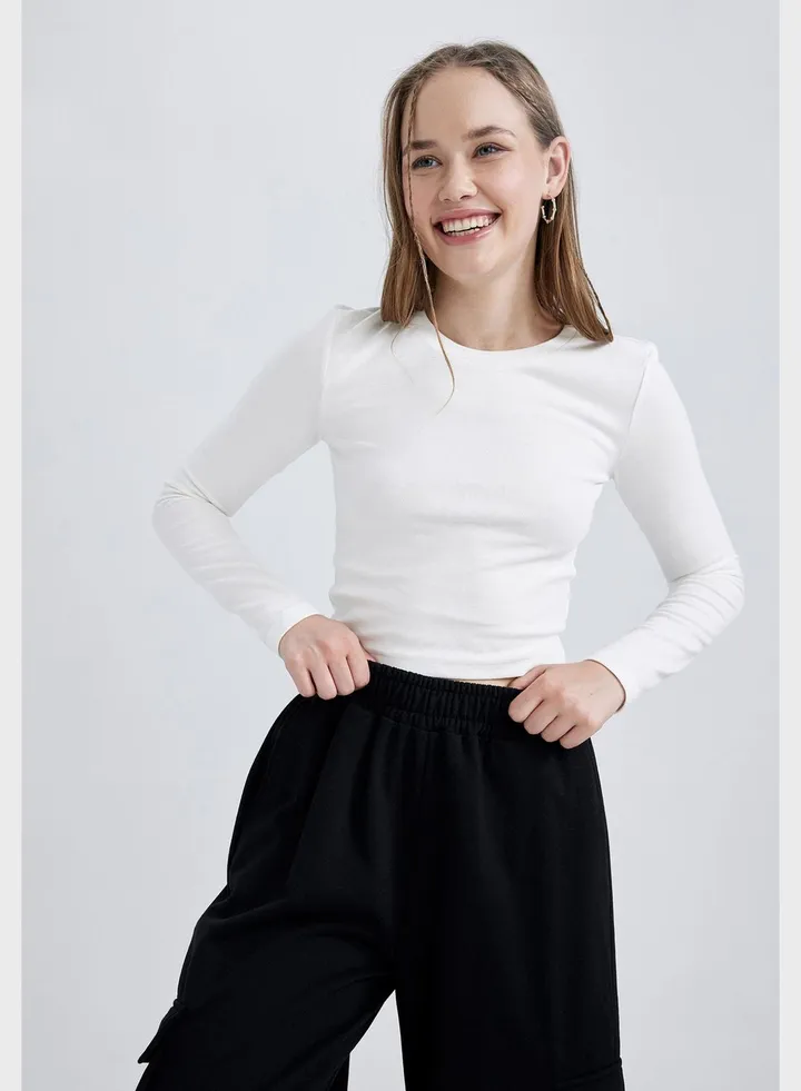 Fitted Long Sleeve T-Shirt