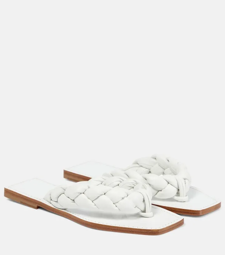 Briotonga leather thong sandals