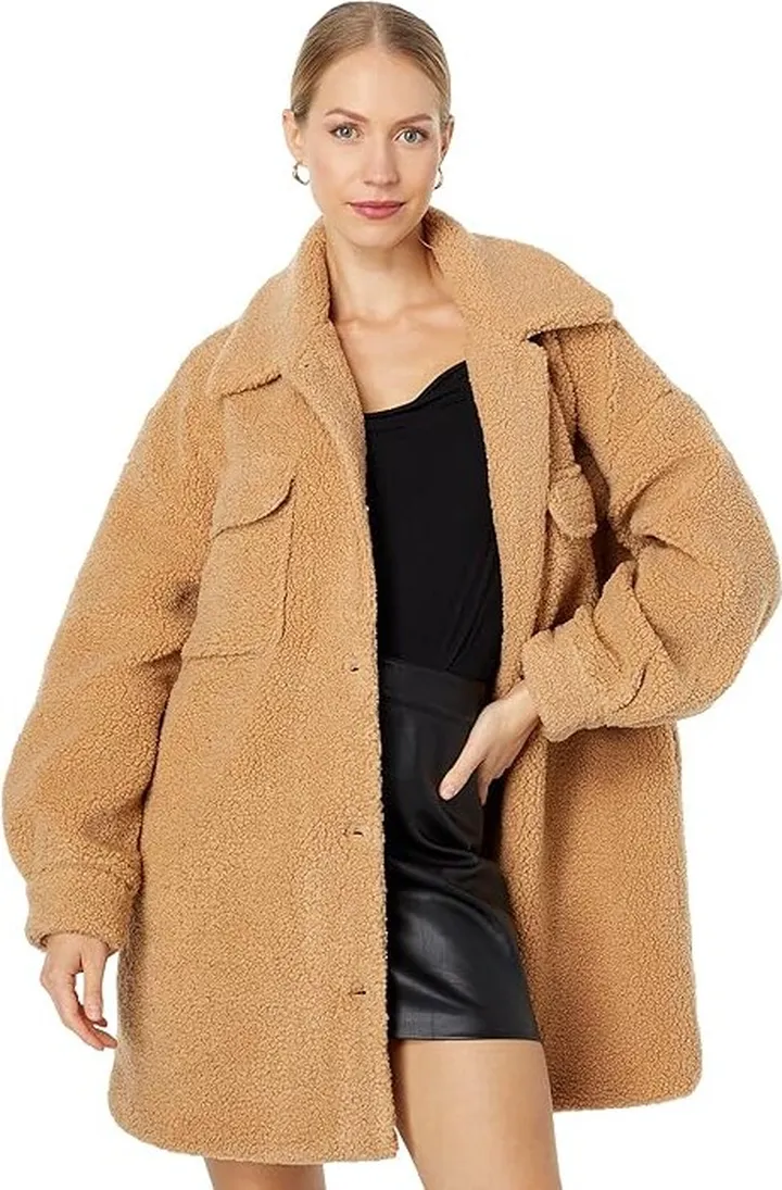 Avec Les Filles Oversized Faux Shearling Shacket (Camel) Women's Coat