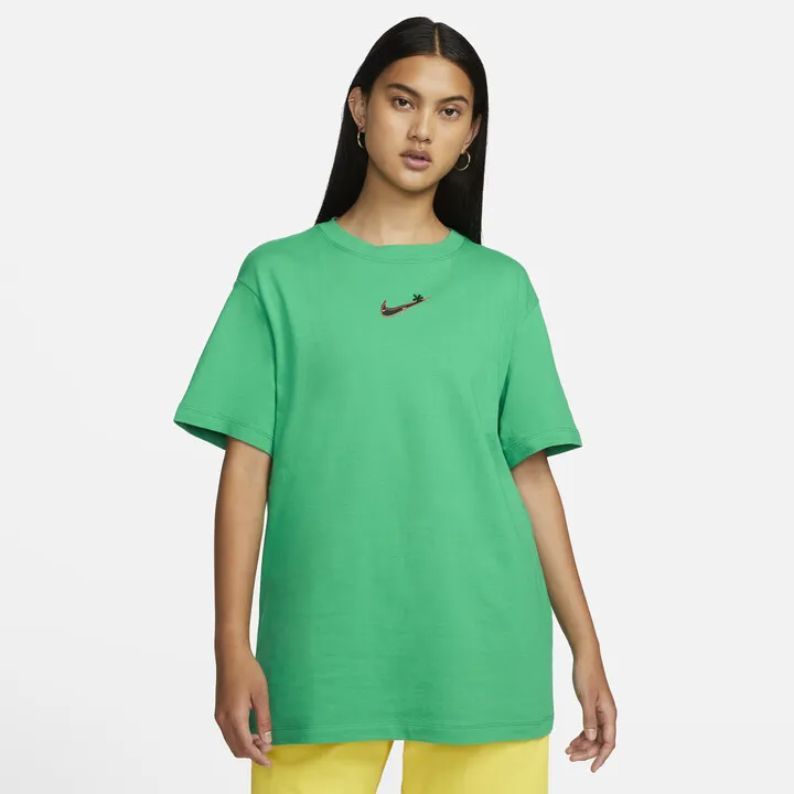 Women's Nike Sportswear T-Shirt in Green