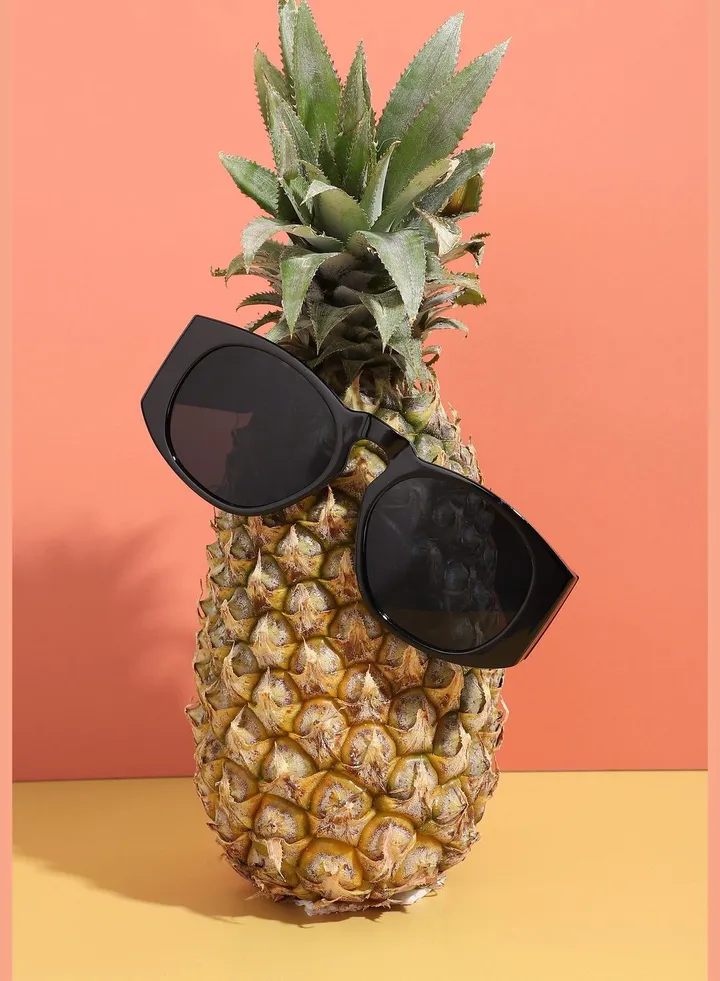 Full Rim Trendy Sunglass